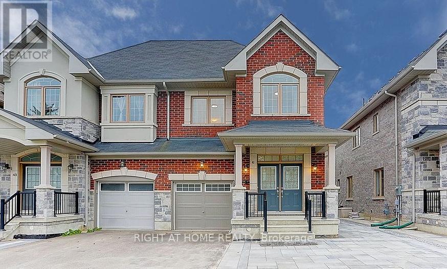 41 Portage Avenue, Richmond Hill, Ontario  L4E 2Z5 - Photo 1 - N12076604