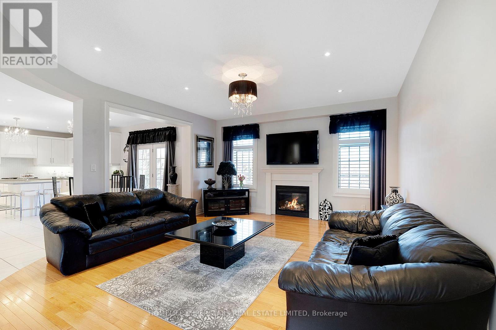 44 Orchard Drive, Mono, Ontario  L9W 6L6 - Photo 15 - X12076626