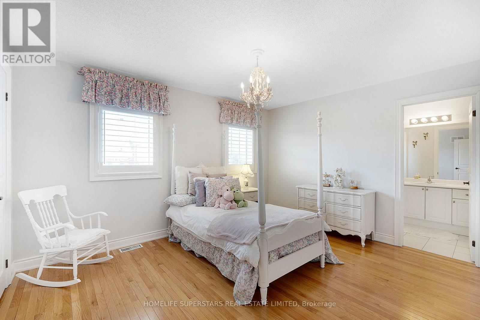 44 Orchard Drive, Mono, Ontario  L9W 6L6 - Photo 28 - X12076626
