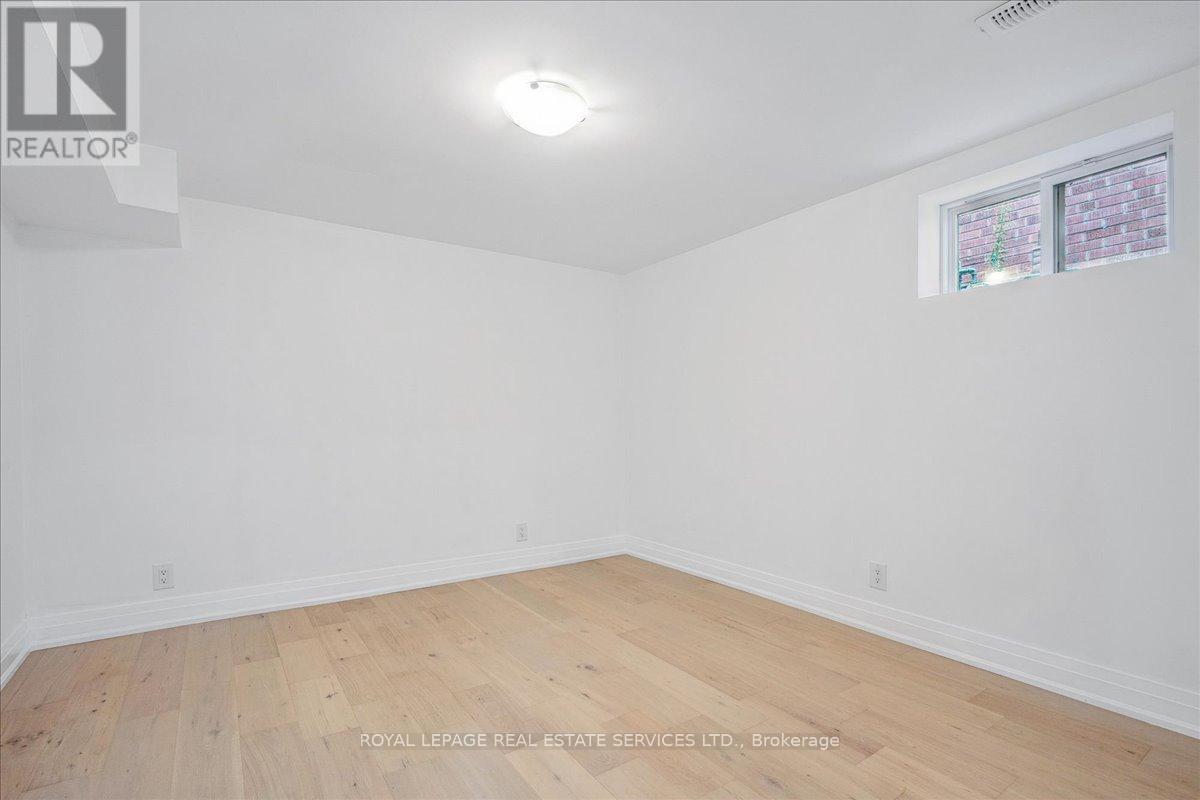 14 Ramsbury Road, Toronto, Ontario  M8Z 4V3 - Photo 23 - W12057802
