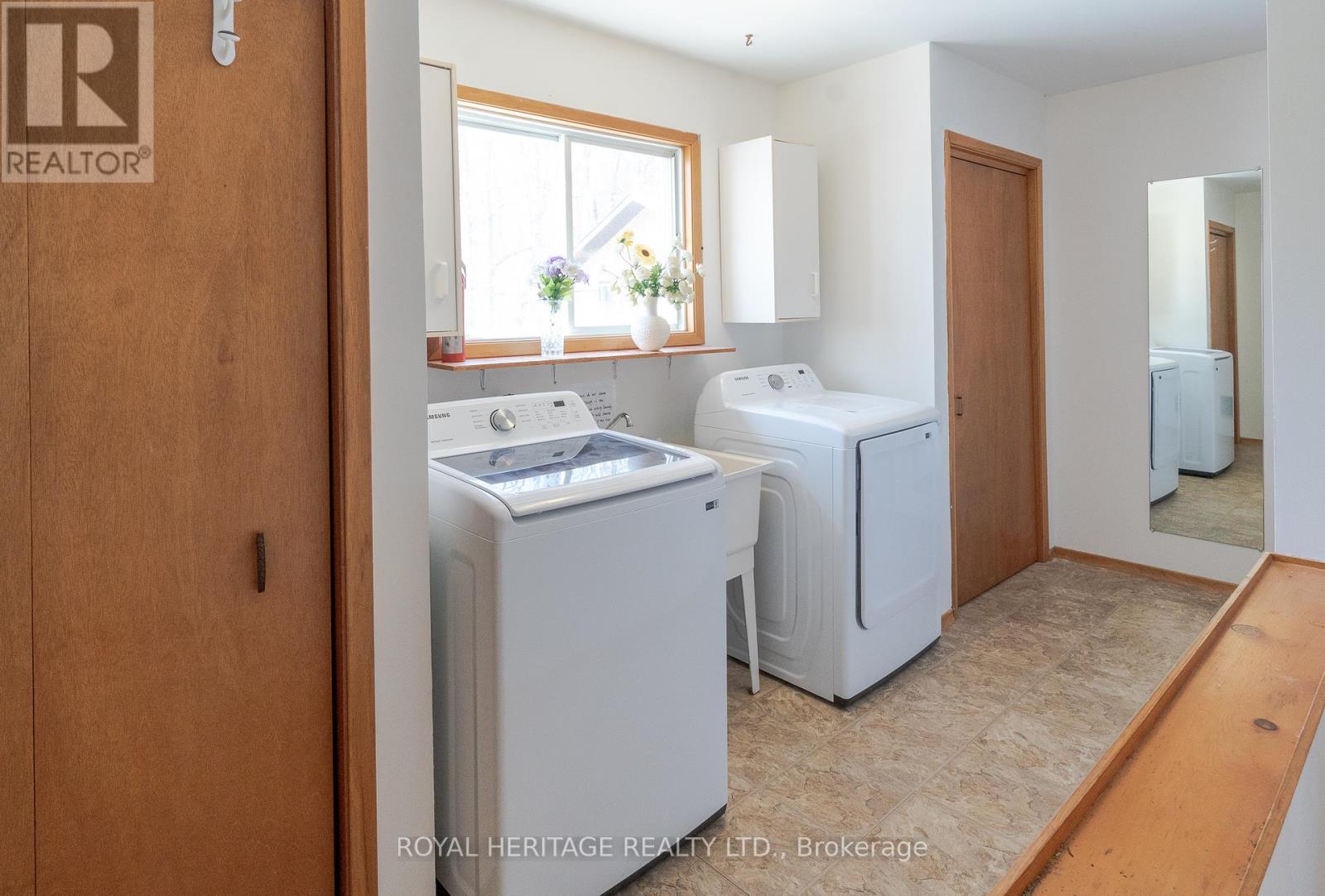 933 Ferguson Road, Armour, Ontario  P0A 1L0 - Photo 21 - X12076637