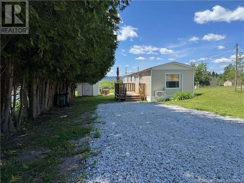 10 Second Street, Hampton, New Brunswick  E5N 5V1 - Photo 2 - NB116030