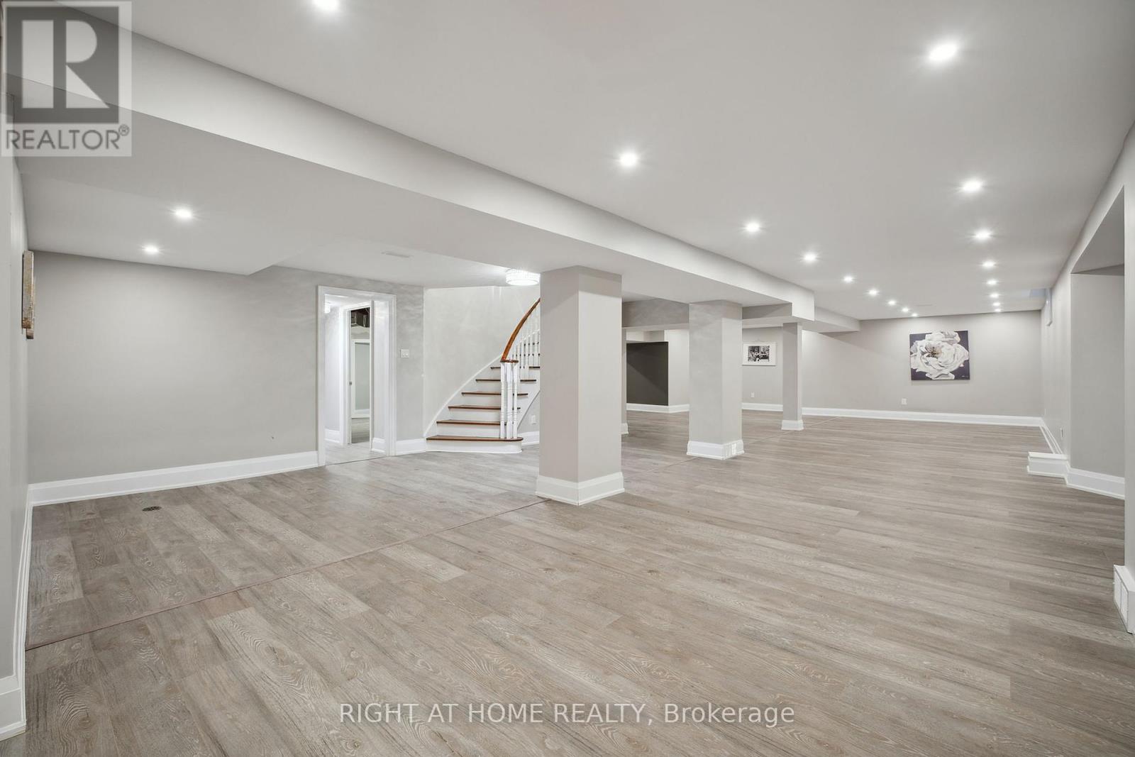 101 Woodgreen Drive, Vaughan, Ontario  L4L 3B2 - Photo 28 - N12076654