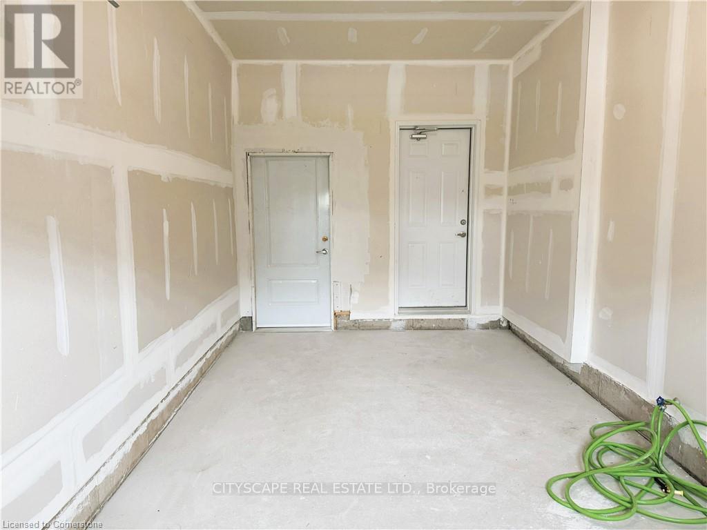 35 - 7789 Kalar Road, Niagara Falls, Ontario  L2H 3T8 - Photo 32 - X12076648