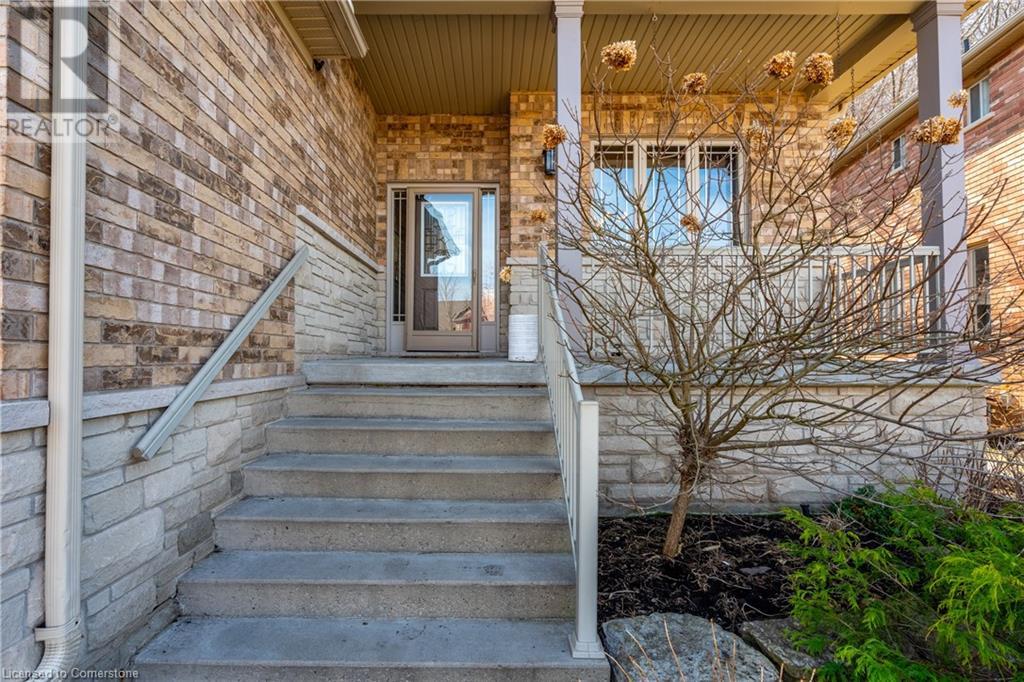 Property at 16 HEATHCOTE Court image 3