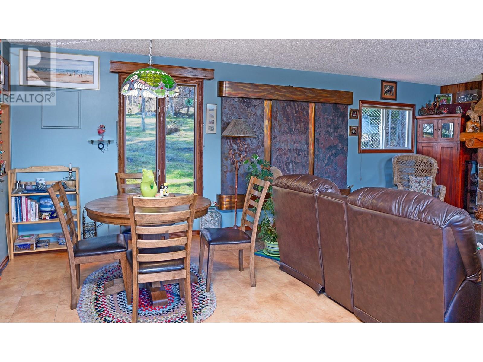11110 3a Highway, Sanca, British Columbia  V0B 1A2 - Photo 11 - 10342560