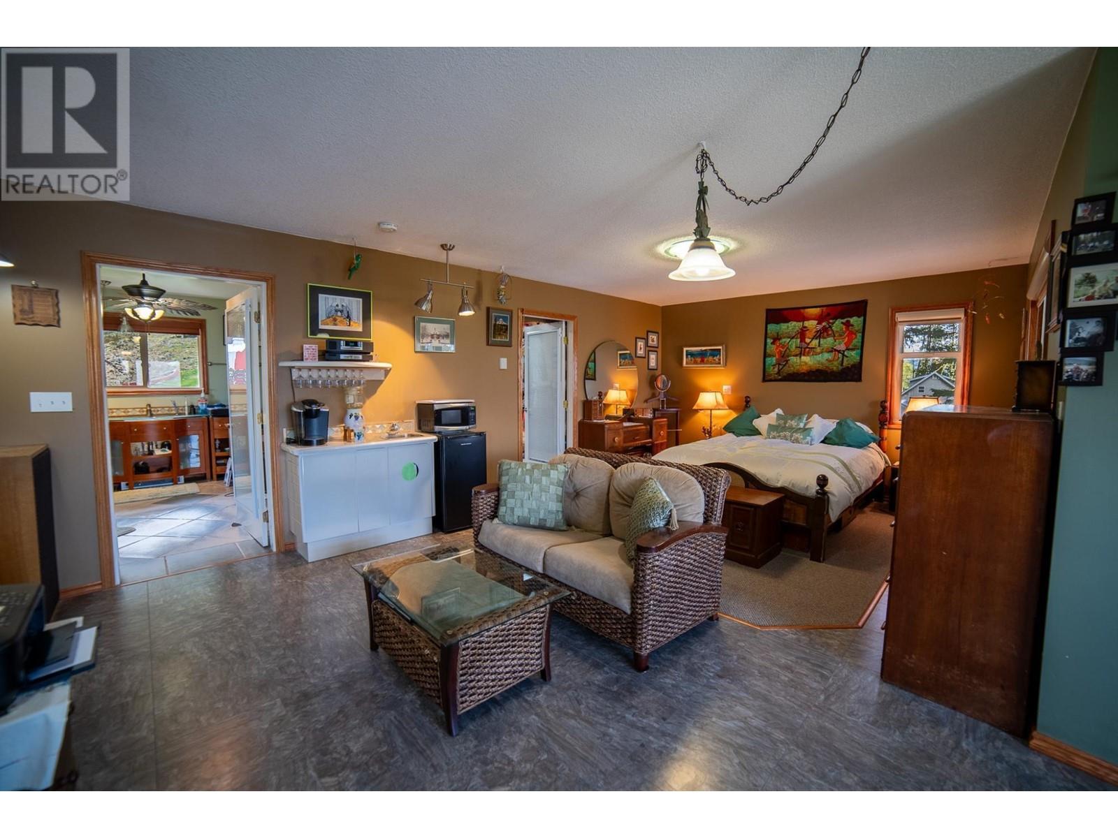 11110 3a Highway, Sanca, British Columbia  V0B 1A2 - Photo 24 - 10342560