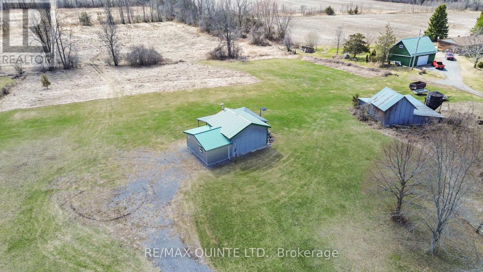 2878 County Road 15, Prince Edward County, Ontario  K0K 2T0 - Photo 5 - X12076716