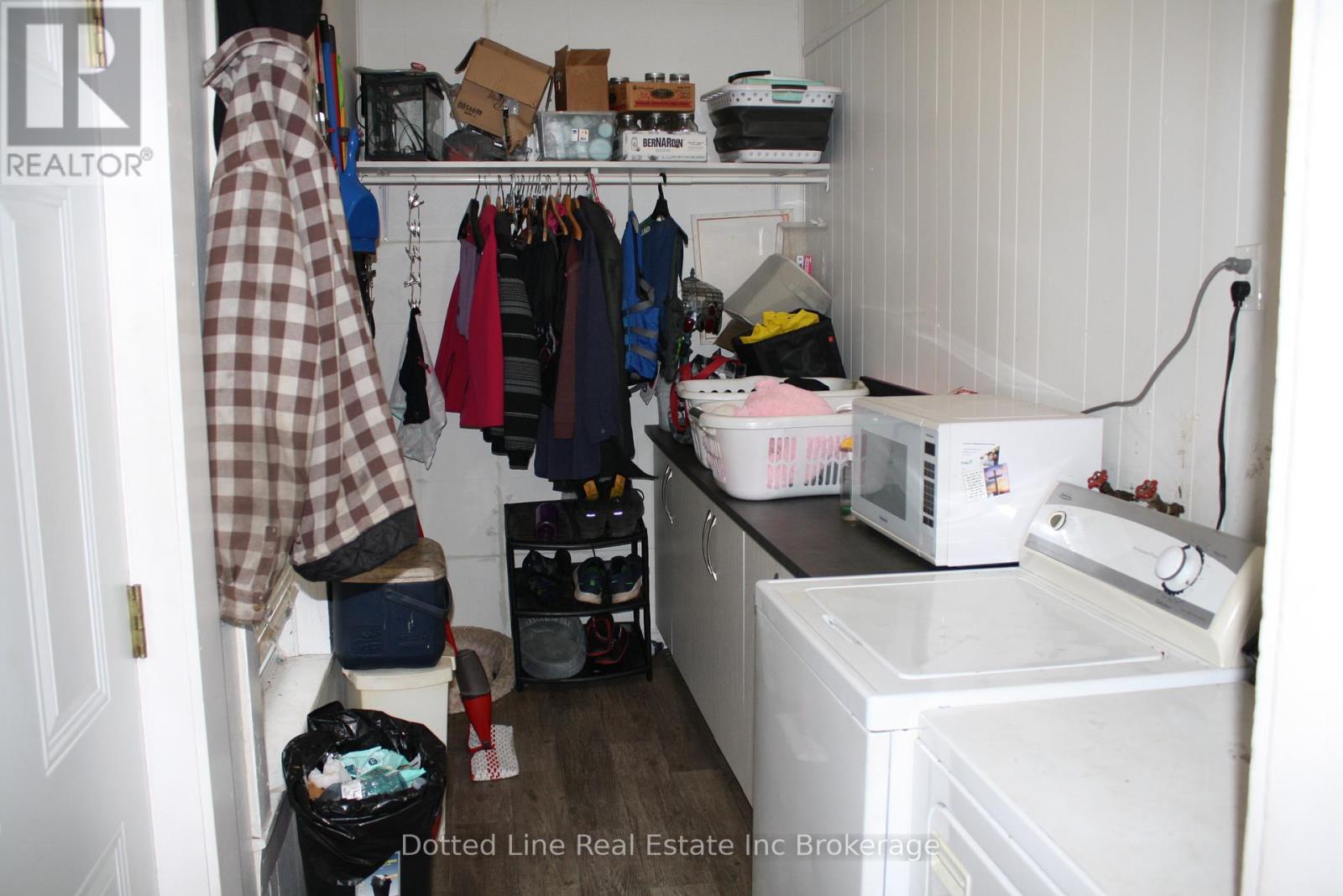Photo 6 of 11 for 55 Pine Street E