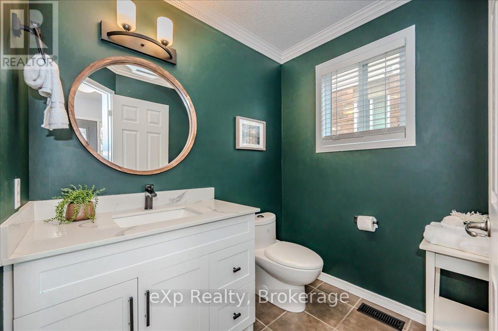 56 Shackleton Drive, Guelph, Ontario  N1E 7L3 - Photo 13 - X12076710