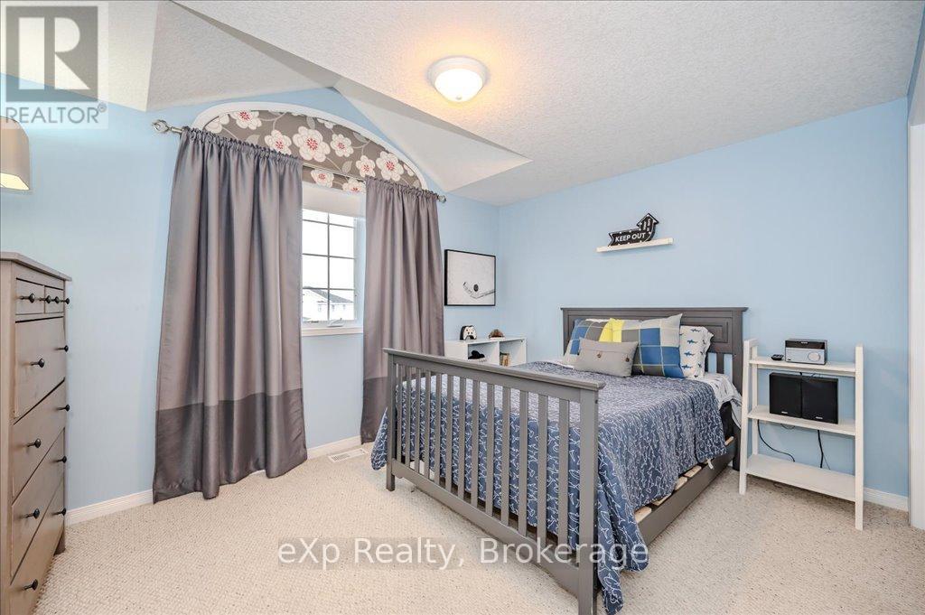 56 Shackleton Drive, Guelph, Ontario  N1E 7L3 - Photo 14 - X12076710