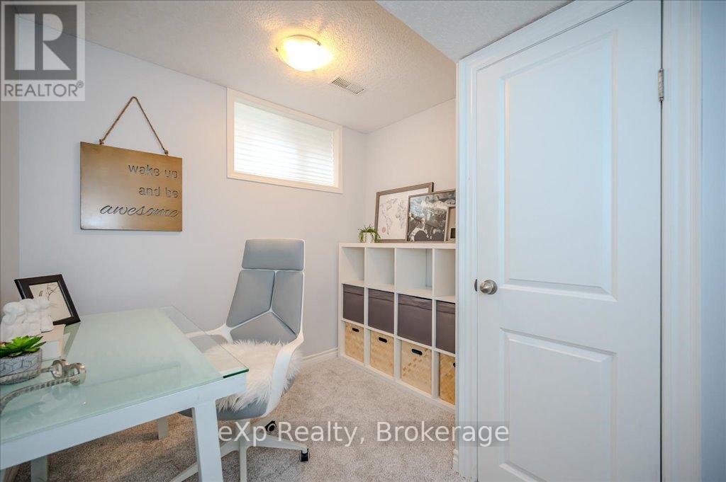 56 Shackleton Drive, Guelph, Ontario  N1E 7L3 - Photo 23 - X12076710