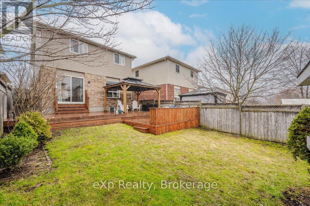 56 Shackleton Drive, Guelph, Ontario  N1E 7L3 - Photo 30 - X12076710