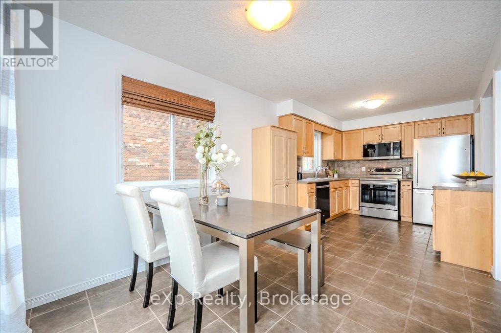 56 Shackleton Drive, Guelph, Ontario  N1E 7L3 - Photo 8 - X12076710