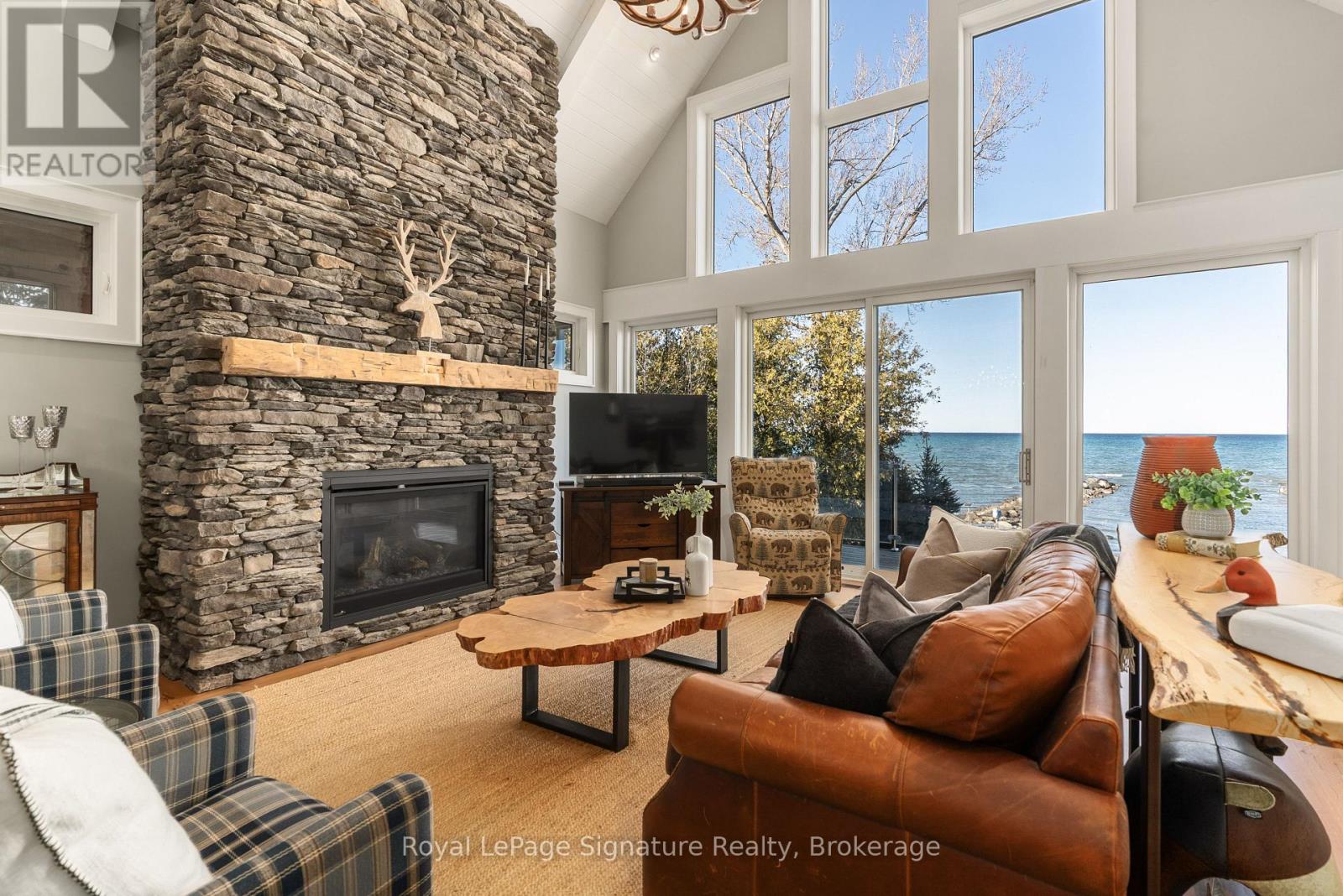 129 Lakeshore Road S, Meaford, Ontario  N4L 0A7 - Photo 11 - X12076721