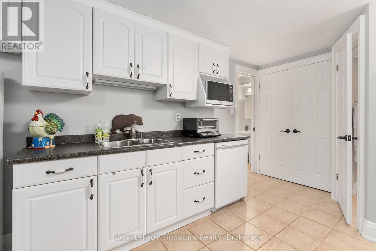 129 Lakeshore Road S, Meaford, Ontario  N4L 0A7 - Photo 37 - X12076721