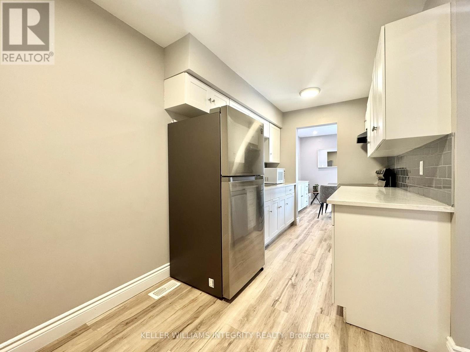 Property at 1584 HOSKINS CRESCENT image 4