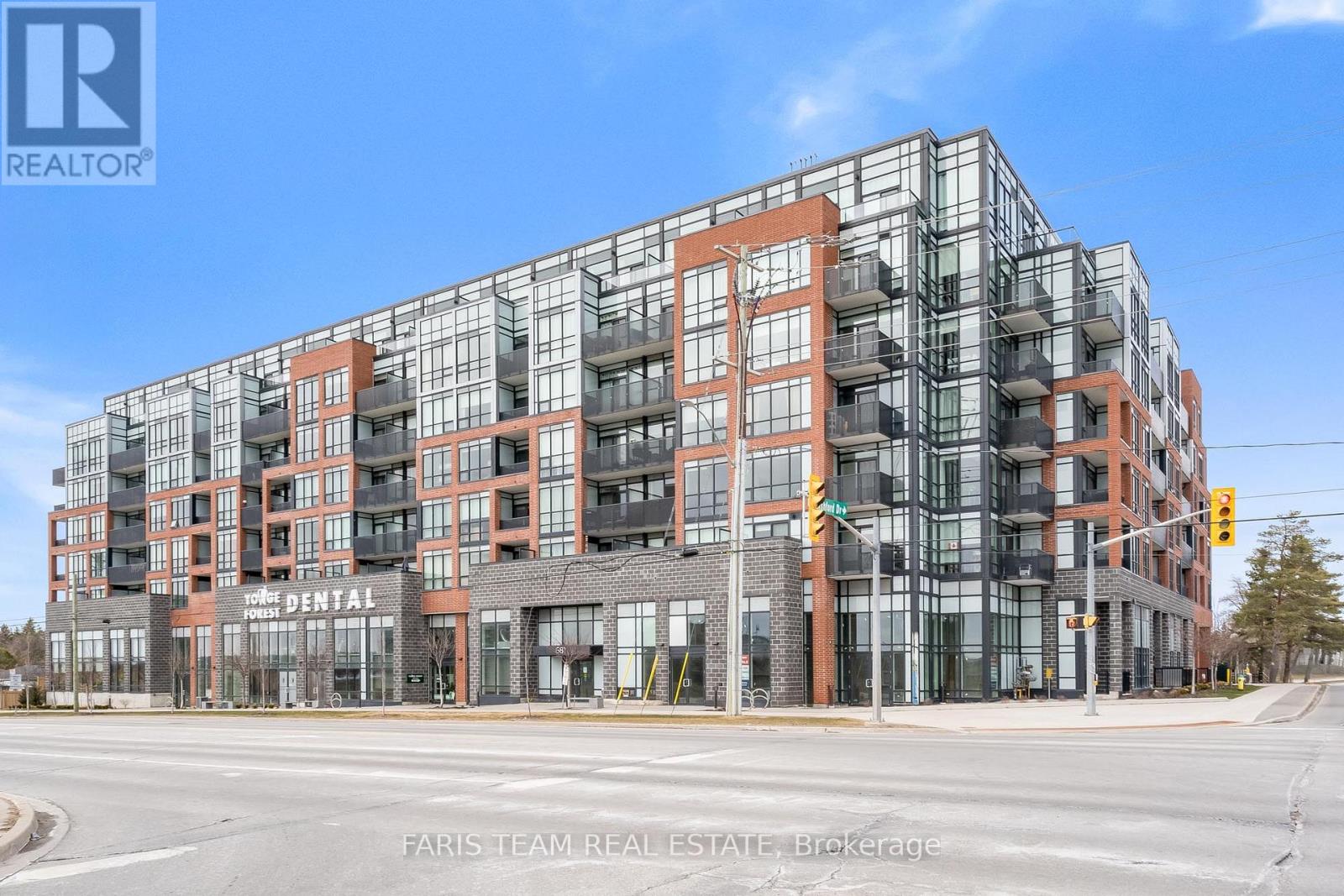 Property at 311 - 681 YONGE STREET image 2