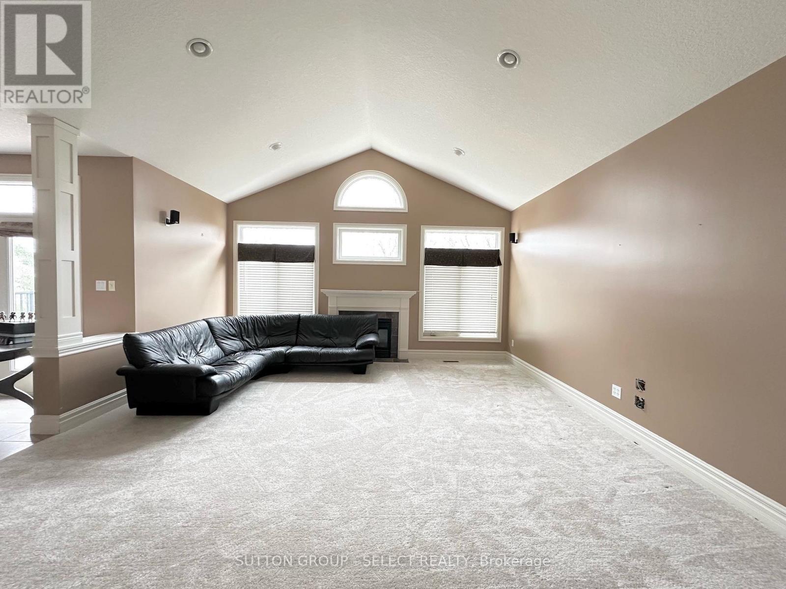 407 Kingbird Court, London, Ontario  N5X 4H6 - Photo 10 - X12076806
