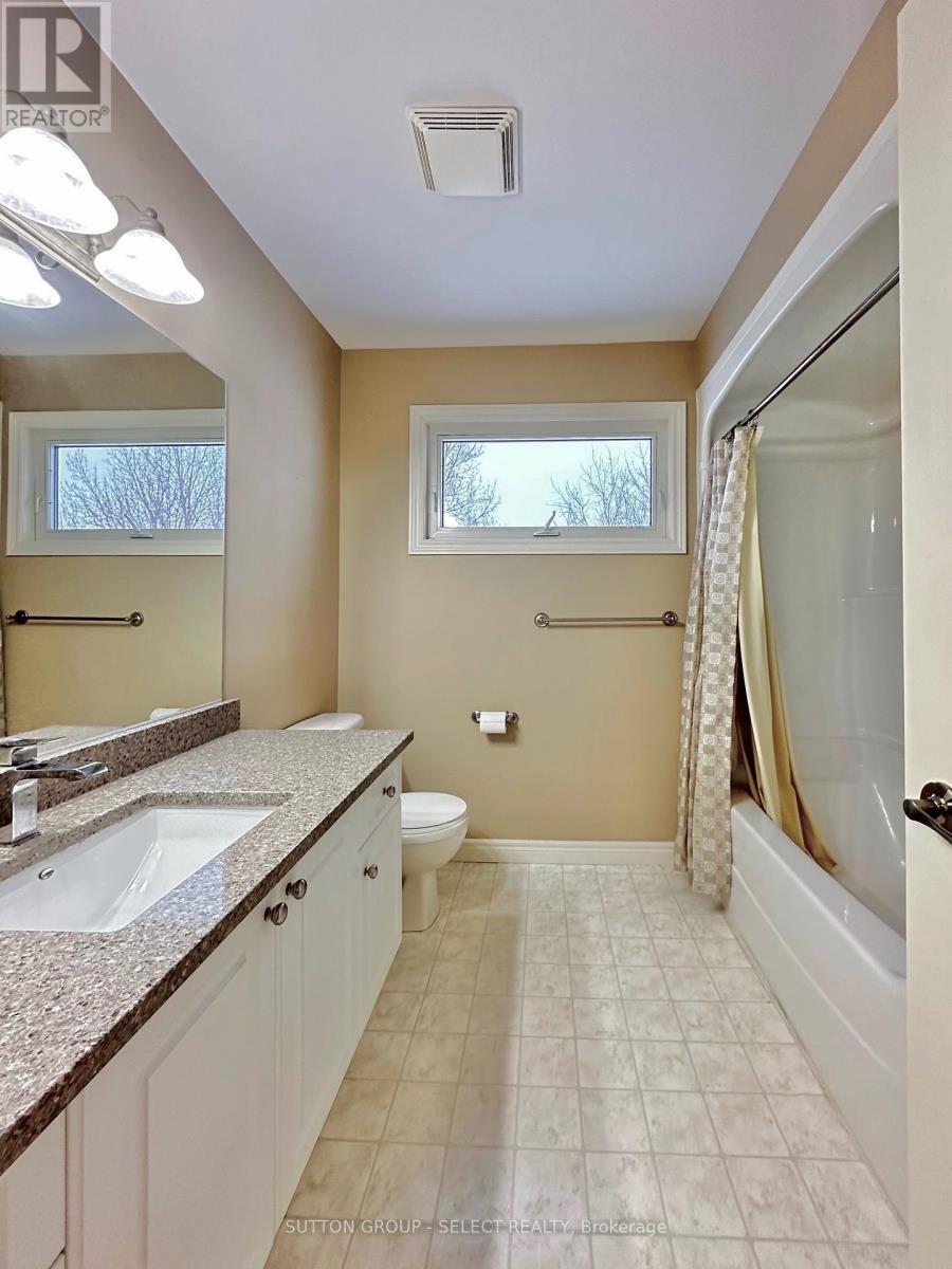 407 Kingbird Court, London, Ontario  N5X 4H6 - Photo 20 - X12076806