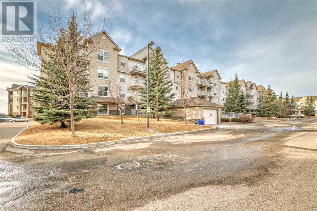 Property at 315, 2000 Applevillage Court SE image 5