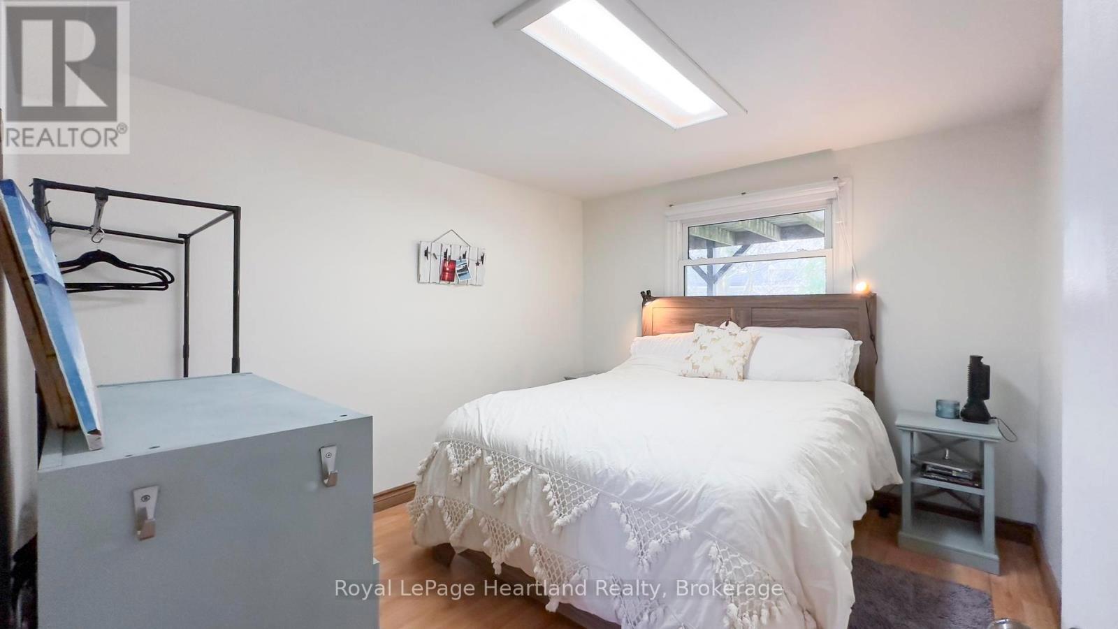 74398 Cardinal Court, Bluewater, Ontario  N0M 1G0 - Photo 14 - X12039830