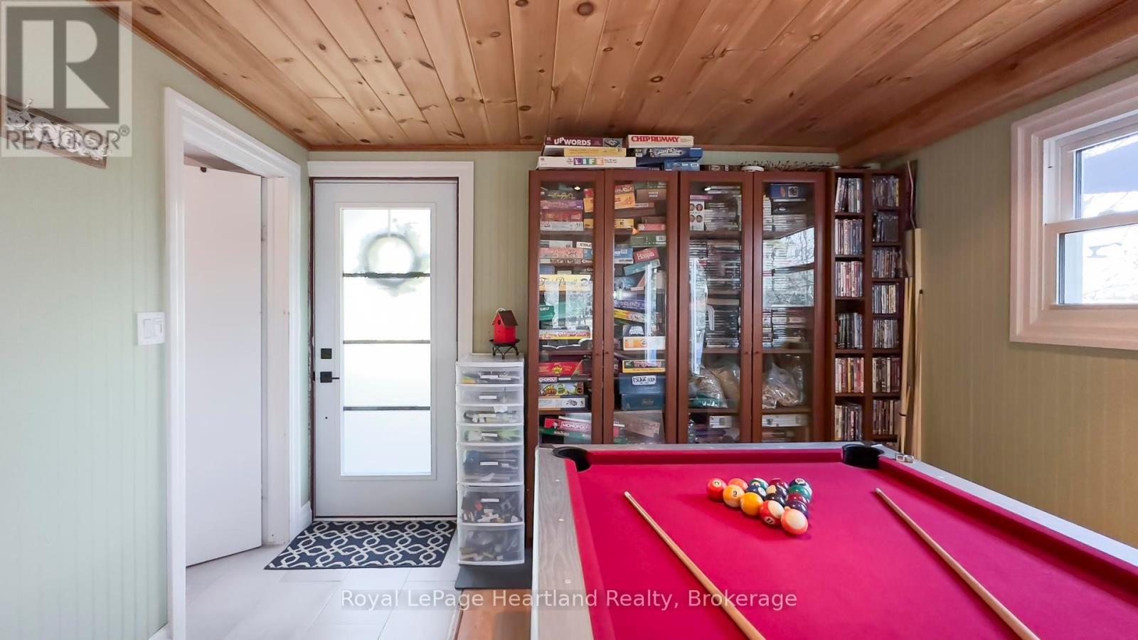 74398 Cardinal Court, Bluewater, Ontario  N0M 1G0 - Photo 7 - X12039830