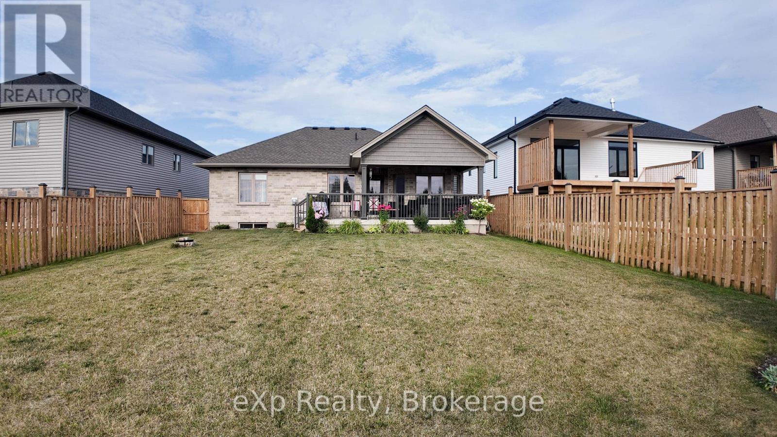 628 26th Avenue, Hanover, Ontario  N4N 0C2 - Photo 37 - X12076706
