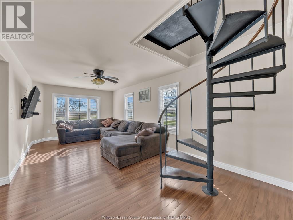 Property at 2888 FRONT ROAD image 4