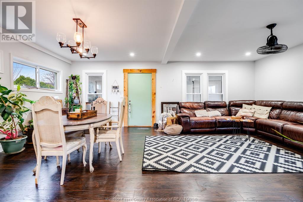 Property at 111 ELLIOTT STREET image 3