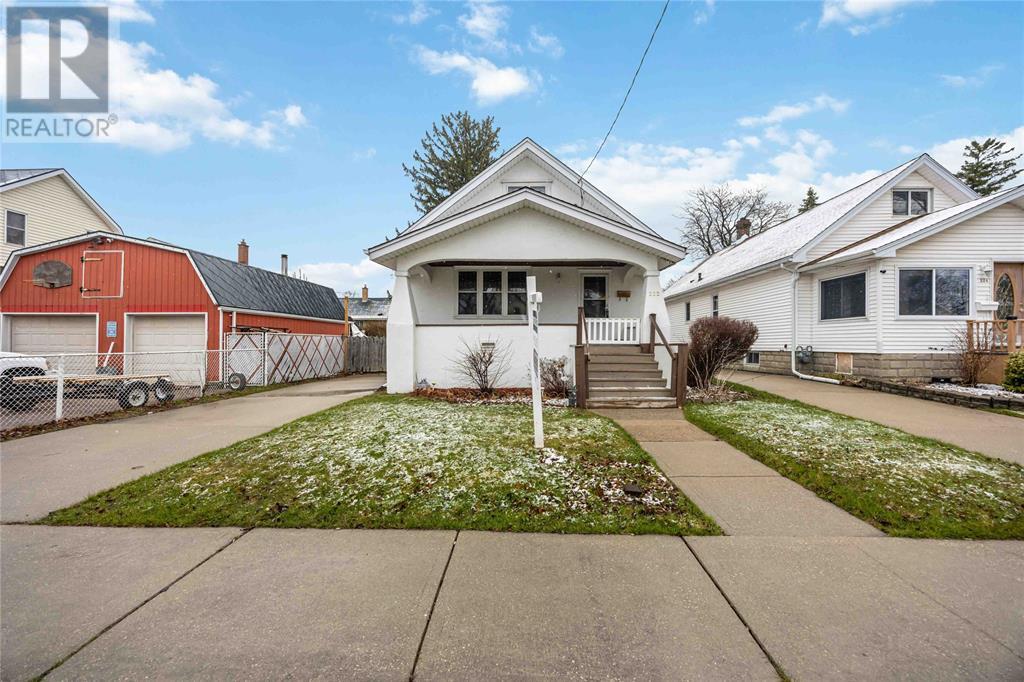 Property at 222 SHEPHERD STREET image 2