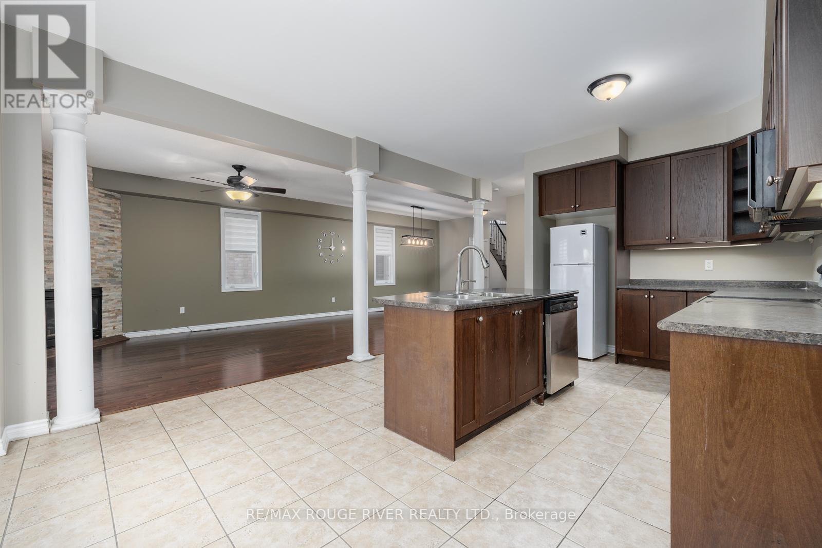 34 Harry Gay Drive, Clarington, Ontario  L1E 0B2 - Photo 13 - E12075909