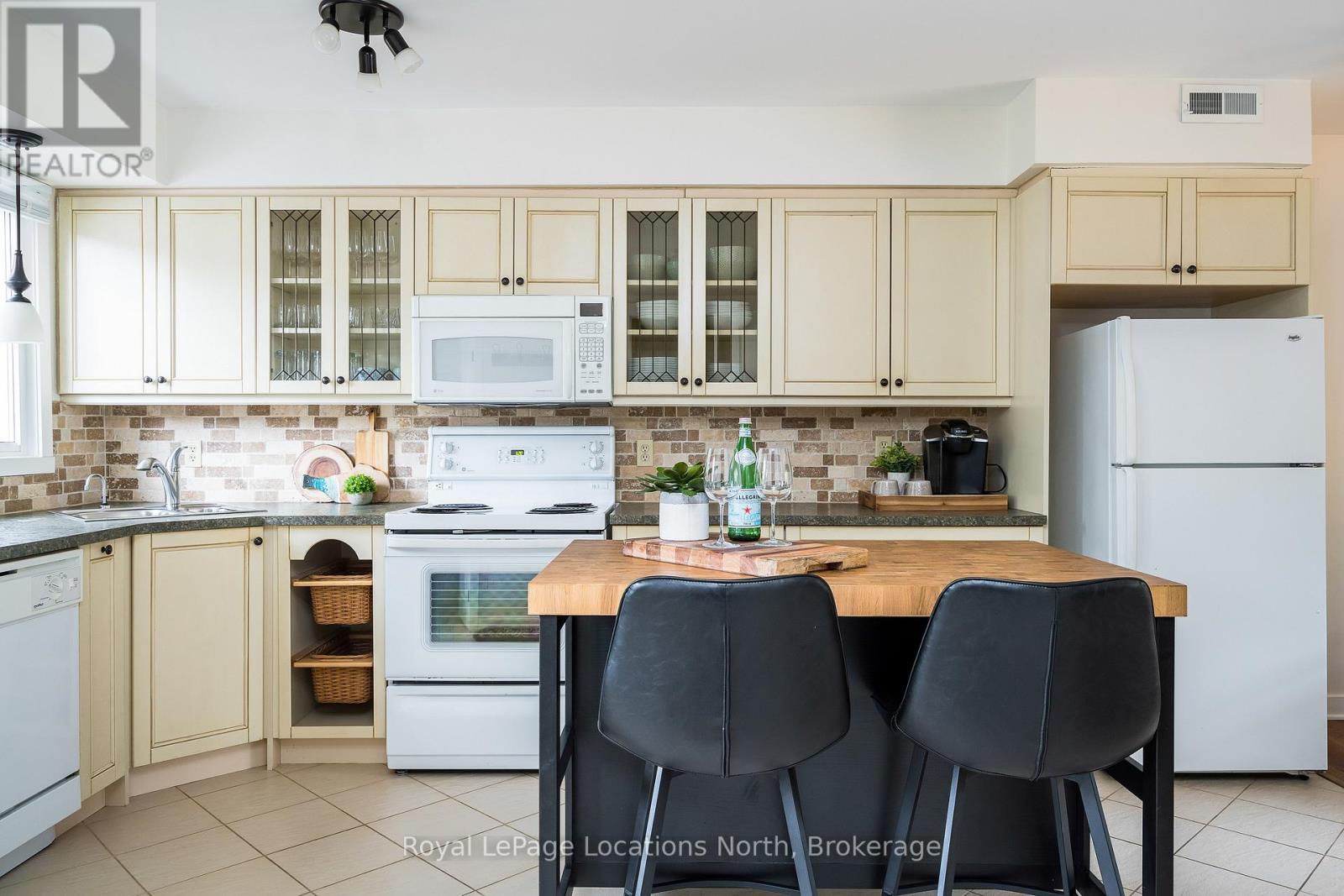 138 Escarpment Crescent, Collingwood, Ontario  L9Y 5B4 - Photo 9 - S12076840