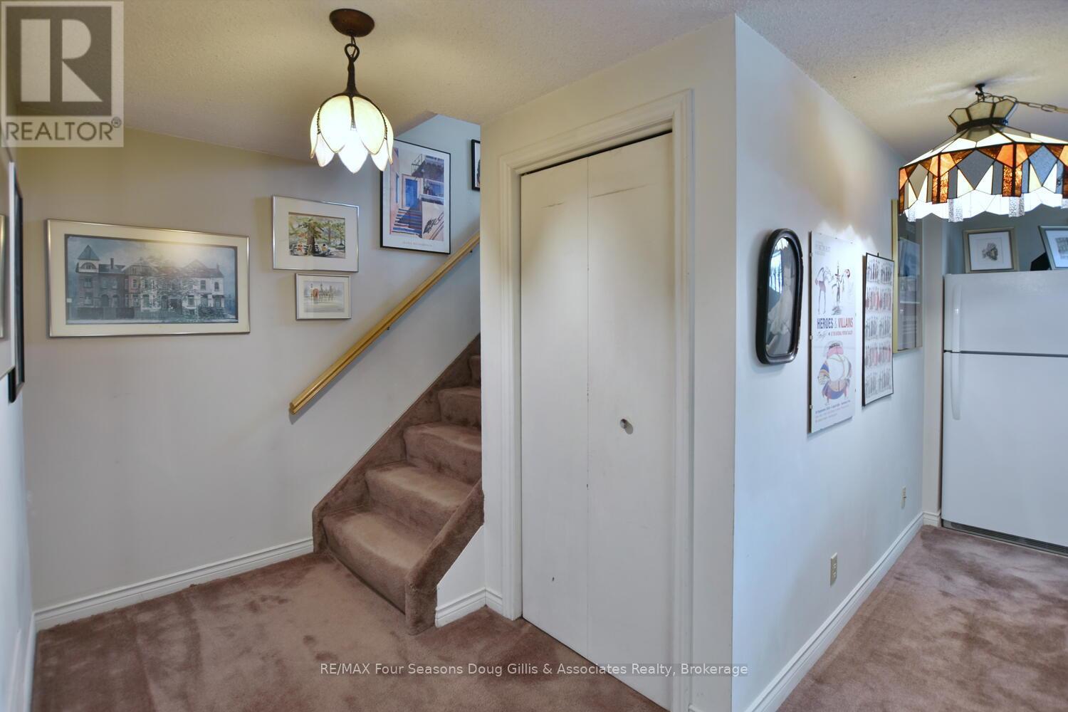 100 Lockhart Road, Collingwood, Ontario  L9Y 4L6 - Photo 27 - S12076898