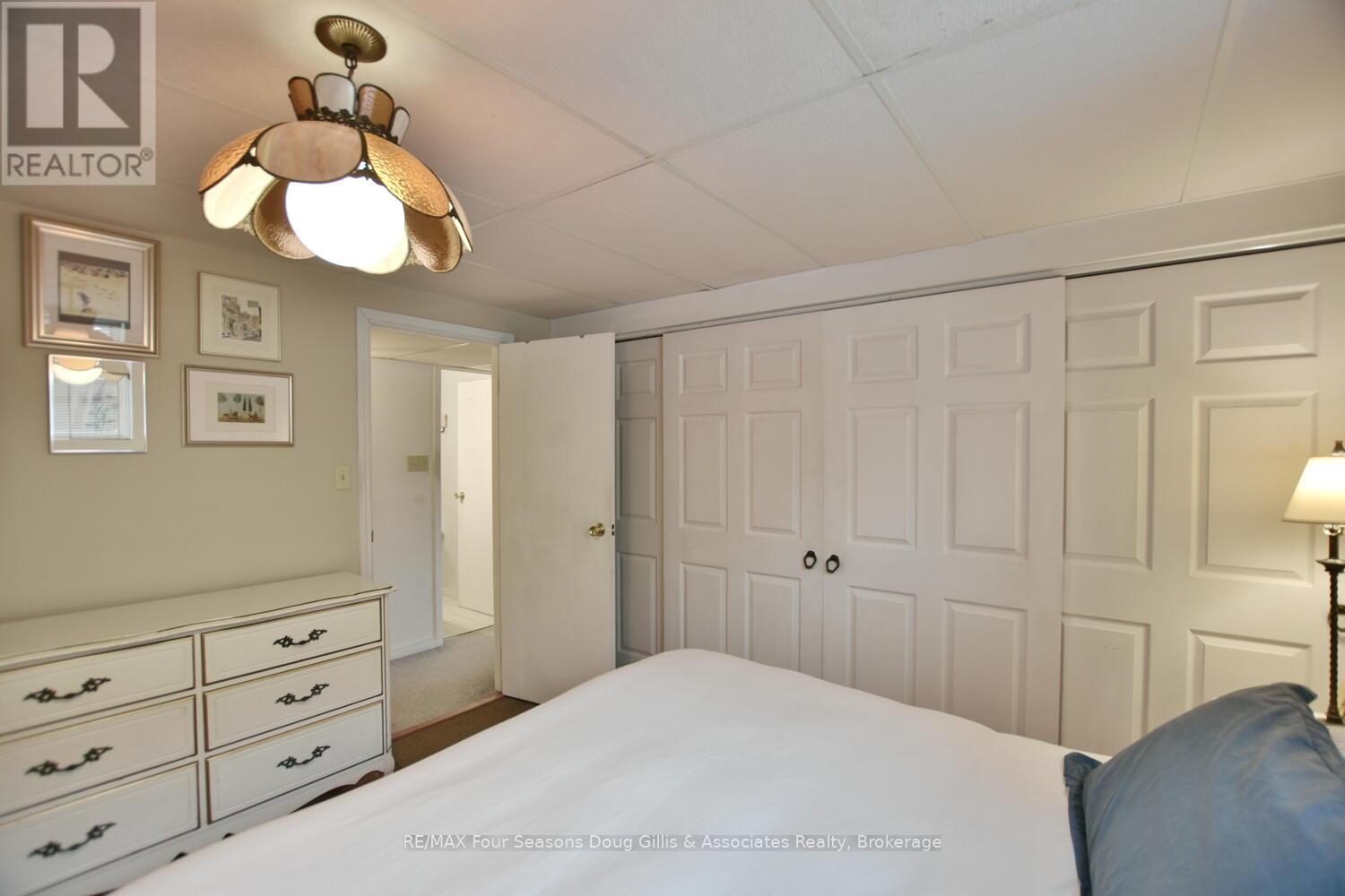 100 Lockhart Road, Collingwood, Ontario  L9Y 4L6 - Photo 33 - S12076898