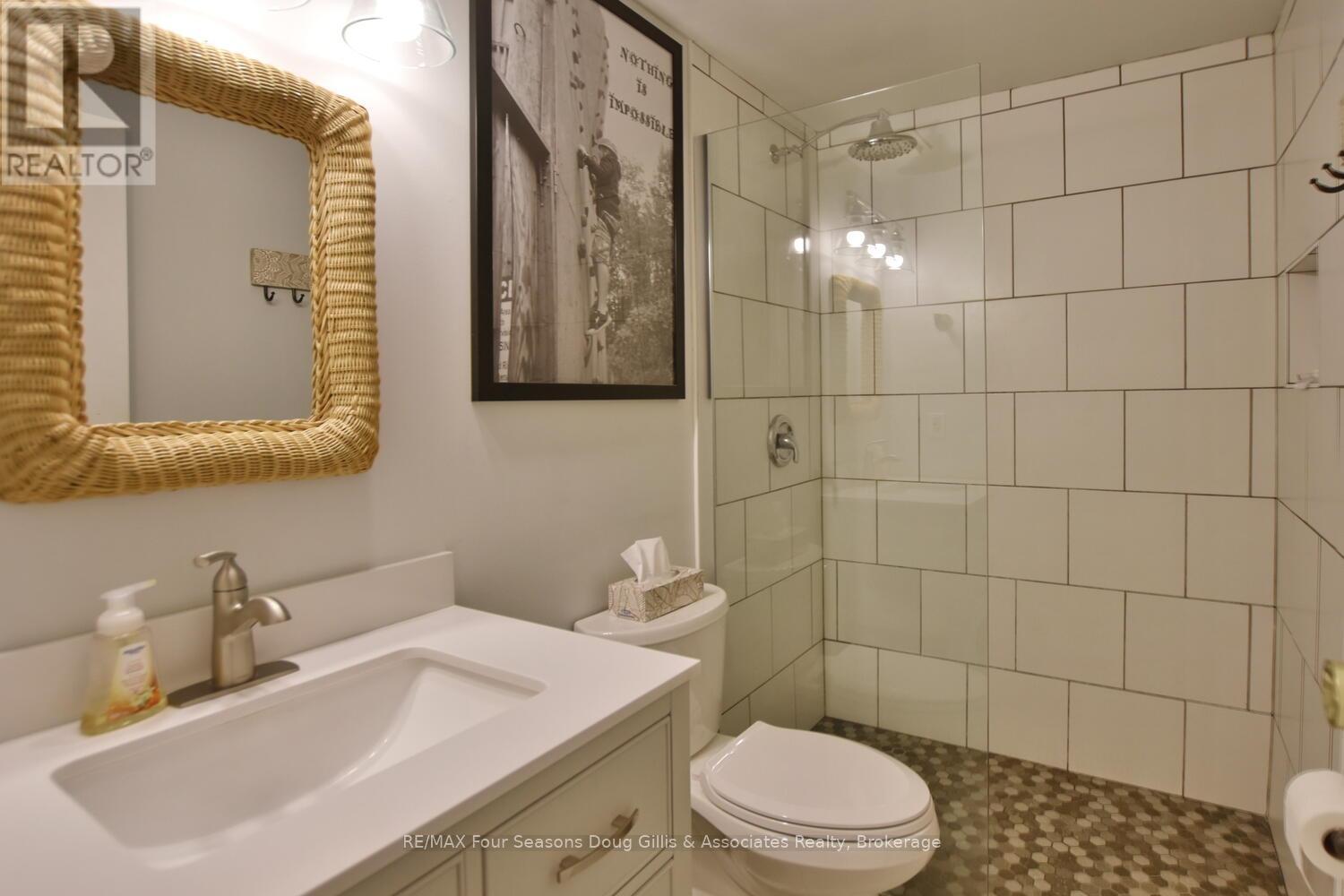 100 Lockhart Road, Collingwood, Ontario  L9Y 4L6 - Photo 35 - S12076898