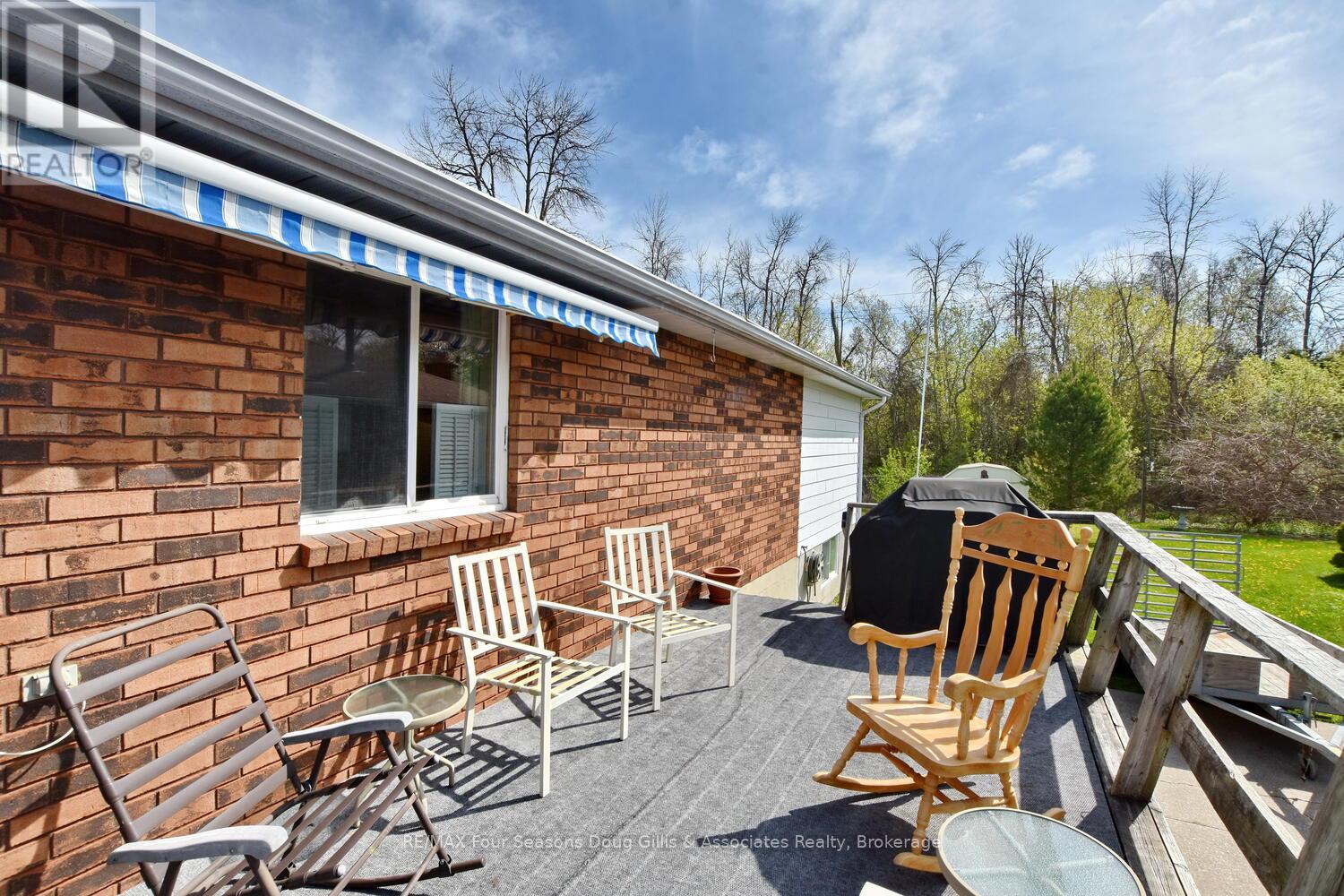 100 Lockhart Road, Collingwood, Ontario  L9Y 4L6 - Photo 43 - S12076898