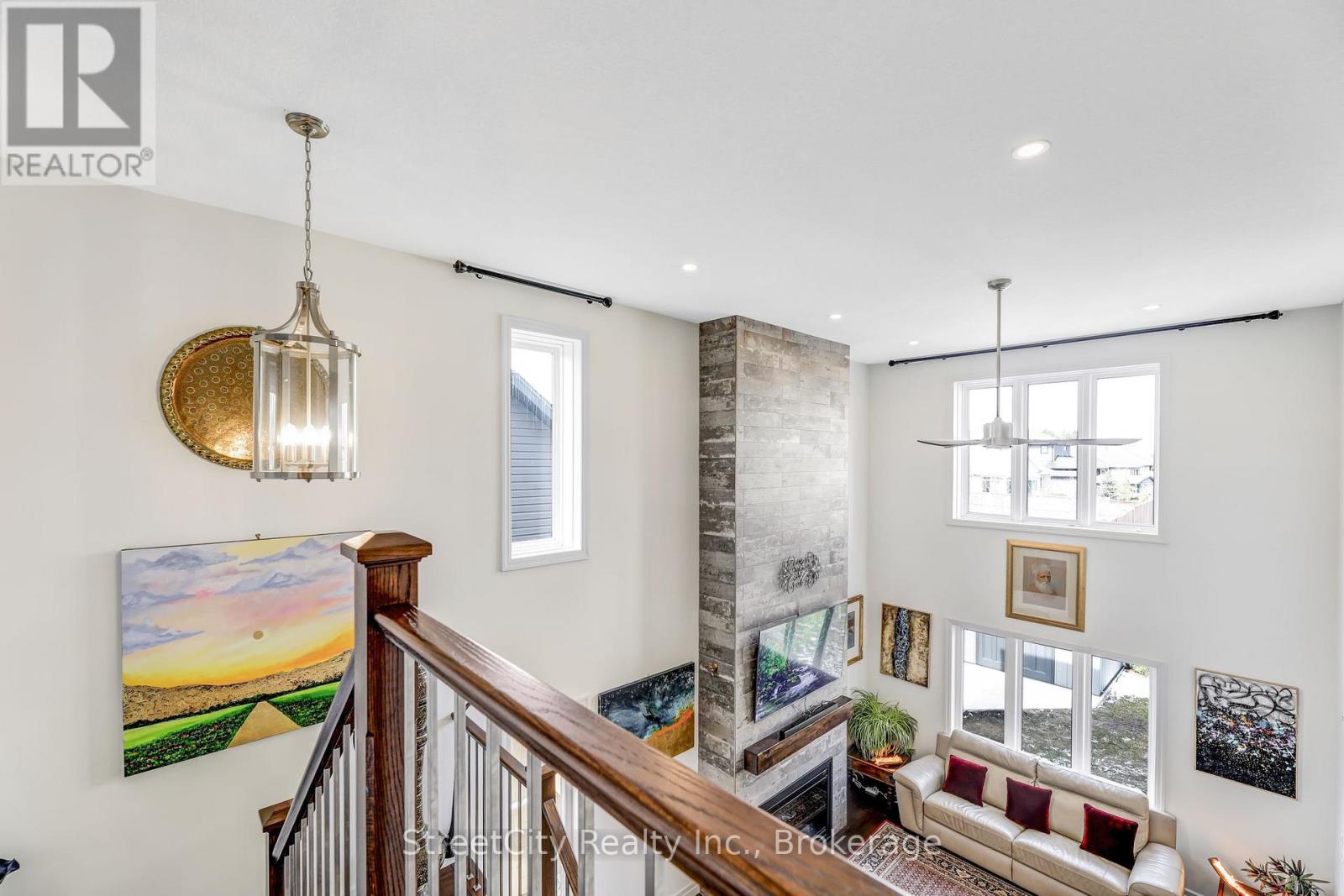 82 Fraser Drive, Stratford, Ontario  N5A 0C8 - Photo 13 - X12076857