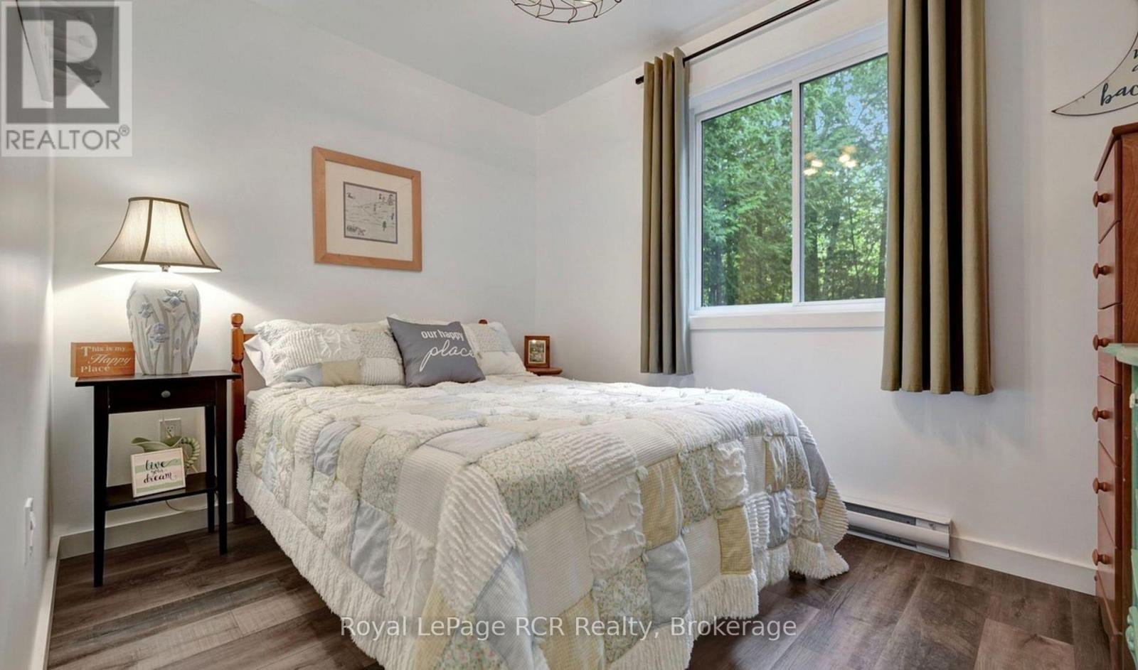 5 7th Avenue, South Bruce Peninsula, Ontario  N0H 2T0 - Photo 20 - X12076896