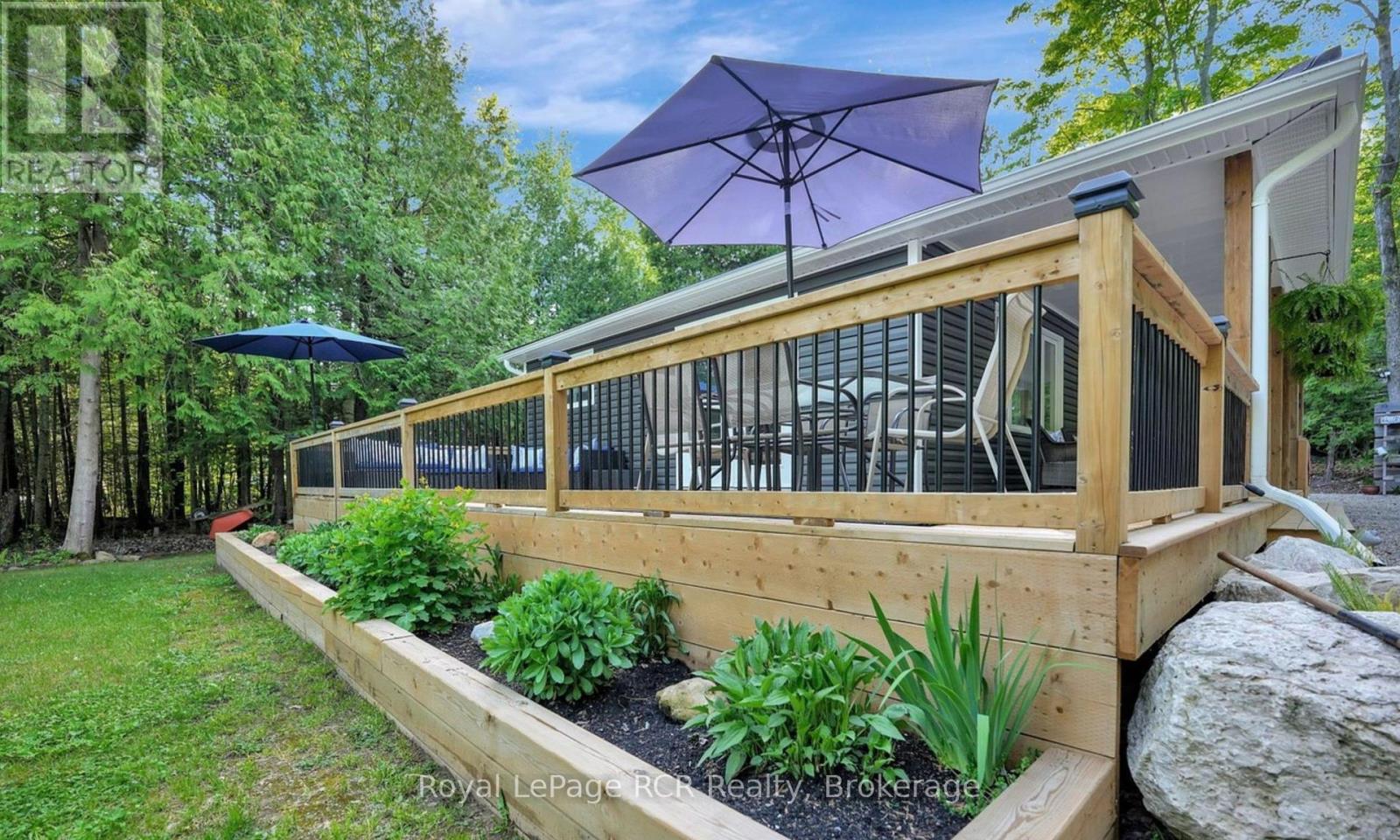 5 7th Avenue, South Bruce Peninsula, Ontario  N0H 2T0 - Photo 23 - X12076896