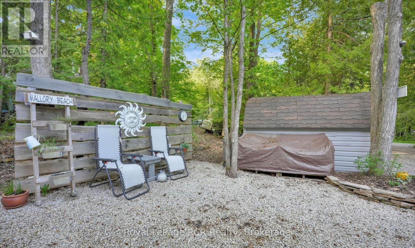 5 7th Avenue, South Bruce Peninsula, Ontario  N0H 2T0 - Photo 29 - X12076896