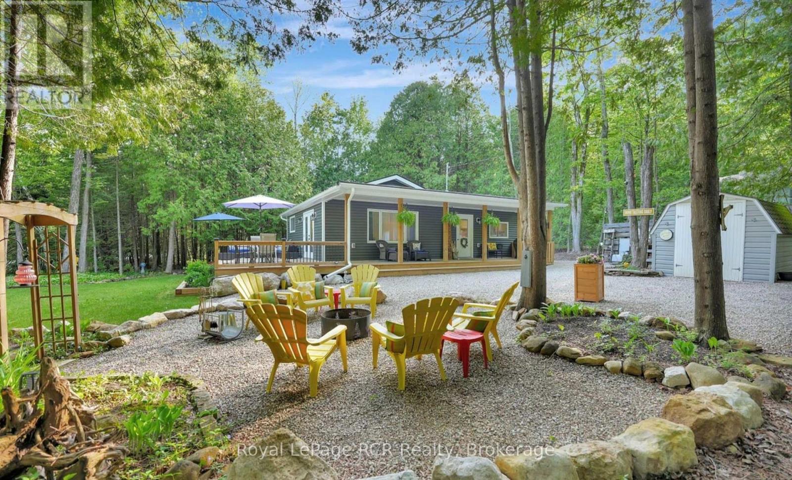 5 7th Avenue, South Bruce Peninsula, Ontario  N0H 2T0 - Photo 42 - X12076896