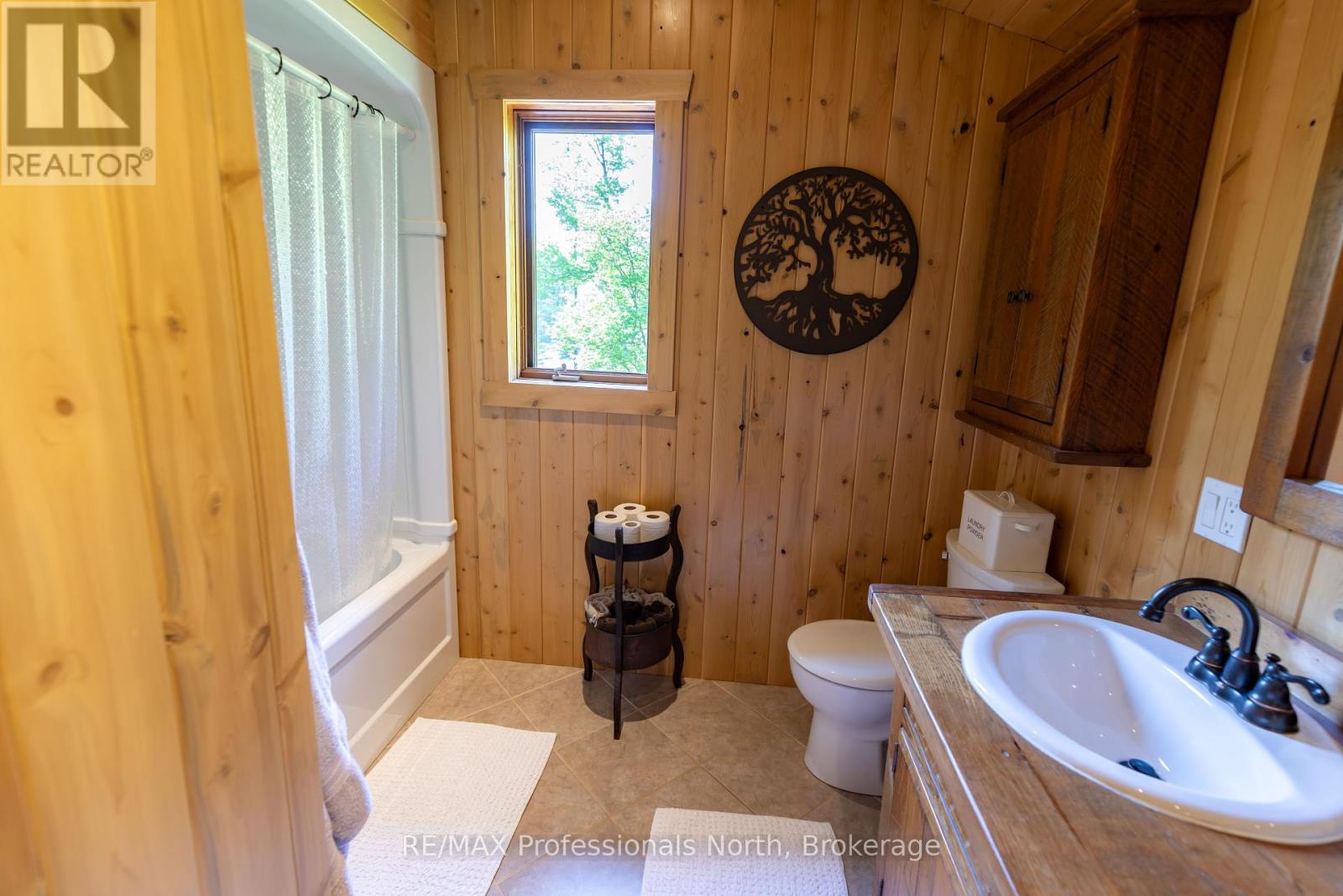 1107 Falkenburg Road, Bracebridge, Ontario  P1L 1X4 - Photo 29 - X12076935
