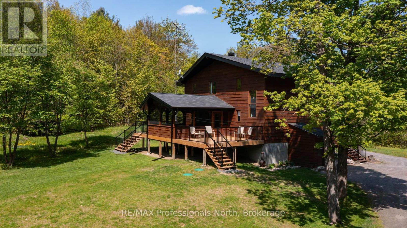 1107 Falkenburg Road, Bracebridge, Ontario  P1L 1X4 - Photo 34 - X12076935