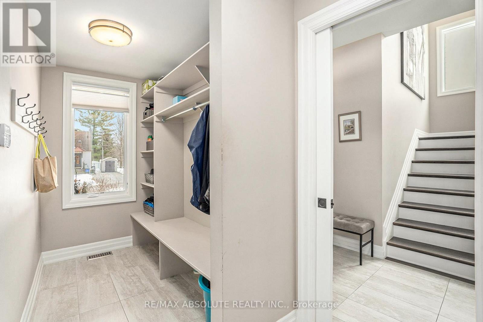 Property at 37 ST. CLAIRE AVENUE image 5