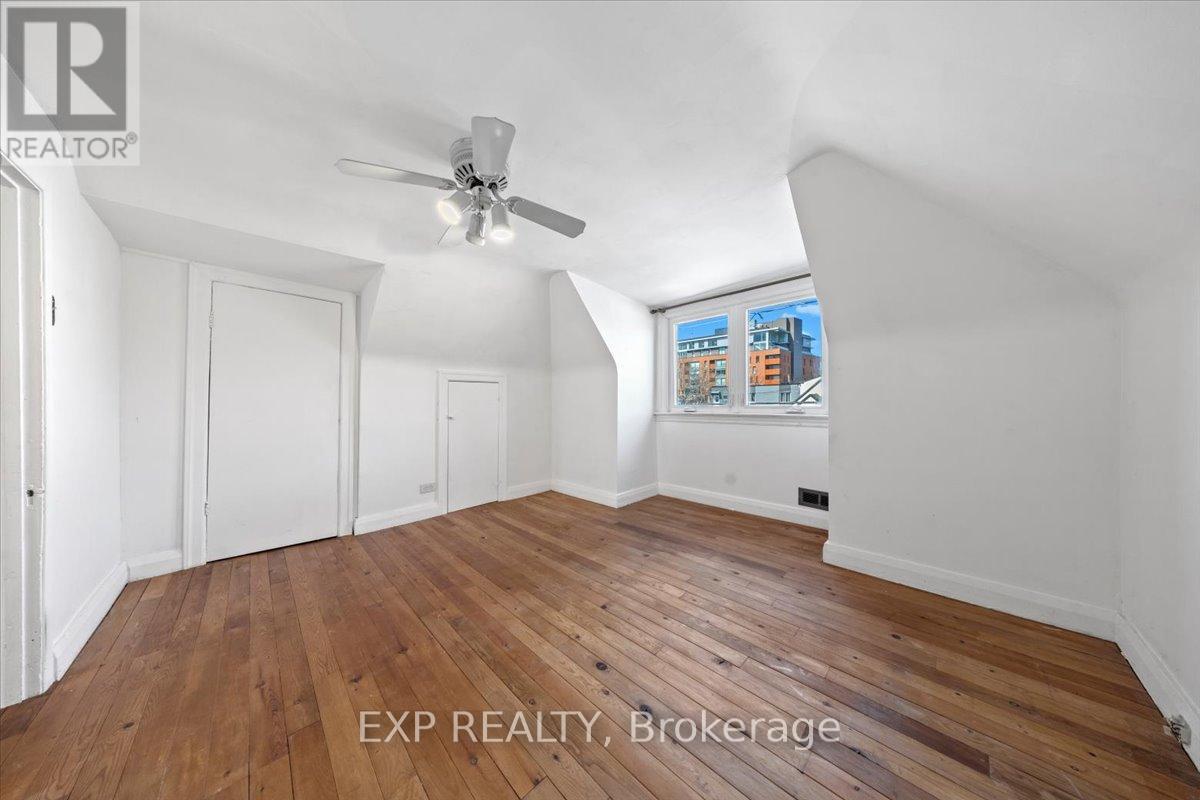 146 Laval Street, Ottawa, Ontario  K1L 7Z4 - Photo 23 - X12076989