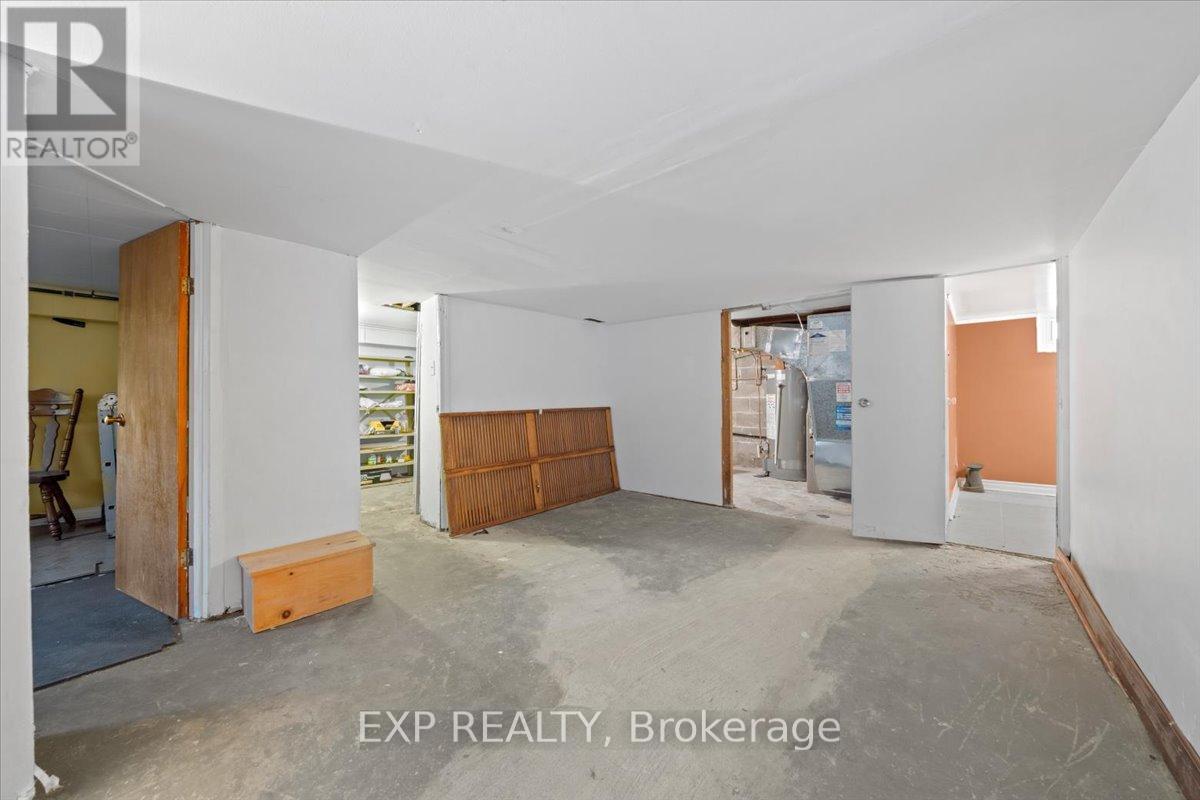 146 Laval Street, Ottawa, Ontario  K1L 7Z4 - Photo 27 - X12076989