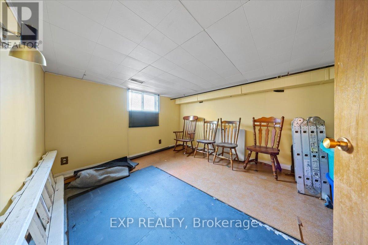 146 Laval Street, Ottawa, Ontario  K1L 7Z4 - Photo 28 - X12076989