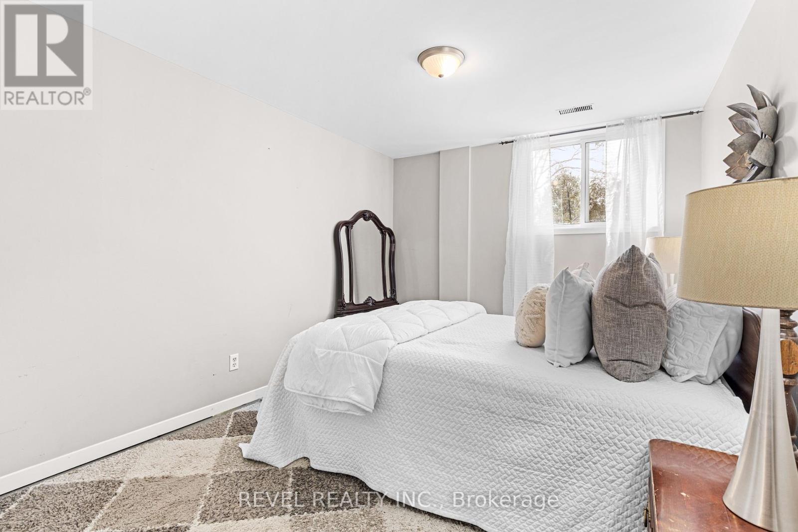 65 Druan Drive, Kawartha Lakes, Ontario  L0C 1G0 - Photo 24 - X12042474