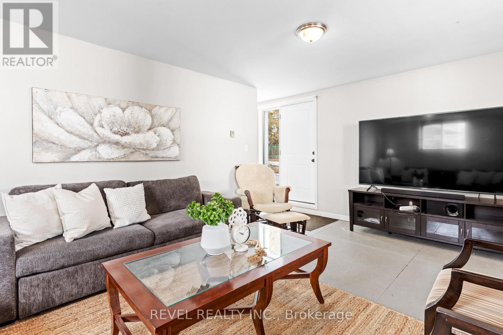 65 Druan Drive, Kawartha Lakes, Ontario  L0C 1G0 - Photo 31 - X12042474